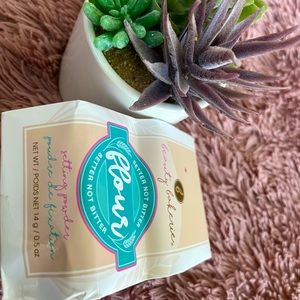 Beauty bakerie setting powder